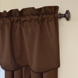 Eclipse Canova 42-Inch by 21-Inch Thermaback Blackout Scallop Valance, Chocolate