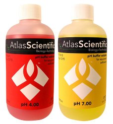 Atlas Scientific pH Calibration Solution Kit 4.0 & 7.0 – 8 Oz Bottles