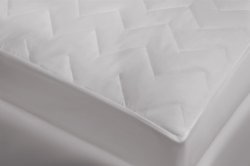 Waterguard – Fitted, Quilted Mattress Pad With 100% Cotton Top – twin size, Quiet!
