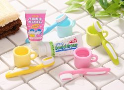 Iwako Japanese Erasers: Dental / Toothbrush Set- 6pcs