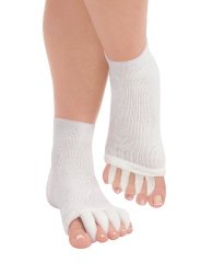 Dream Products Therapeutic Cozy Toes, Small/ Medium, White [Health and Beauty]